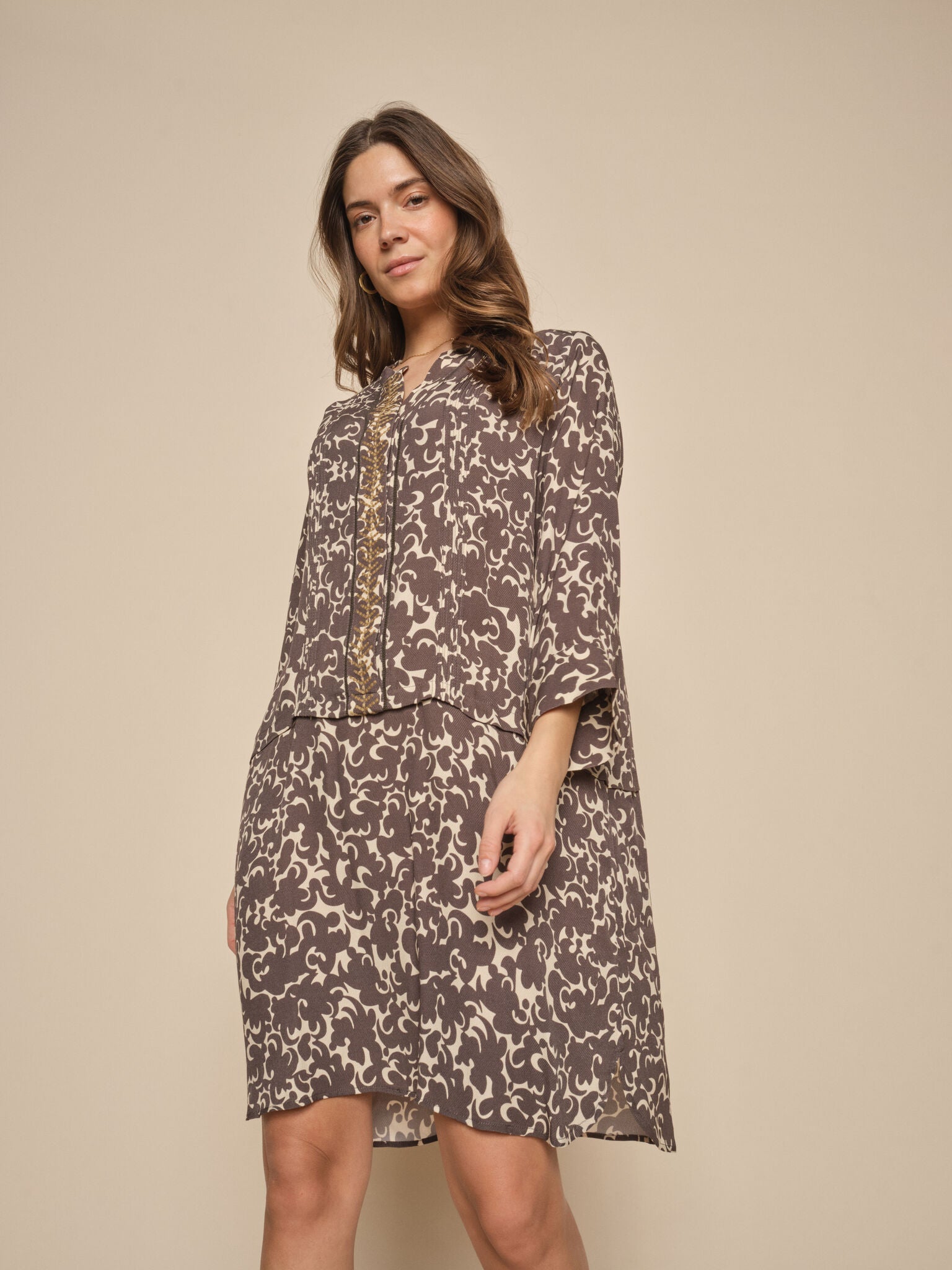 Modelshot / Slate Black / Detail